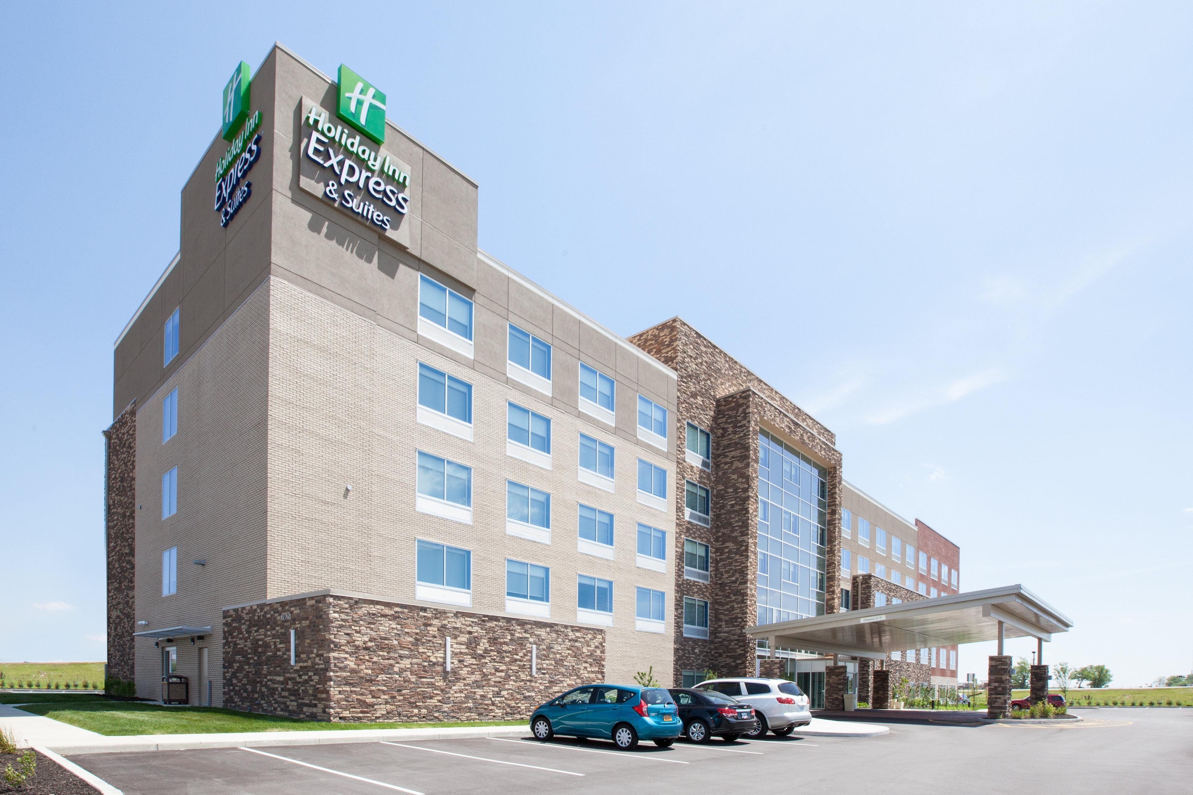 Holiday Inn Express & Suites - Indianapolis Ne - Нобълсвил Екстериор снимка